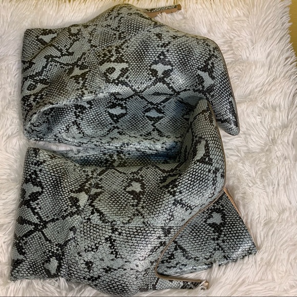 Steve Madden Women’s 6 1/2 Kimari Pointed Toe Pull-On Dress Animal Print Boots - Picture 11 of 14